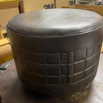 Vintage round padded ottoman