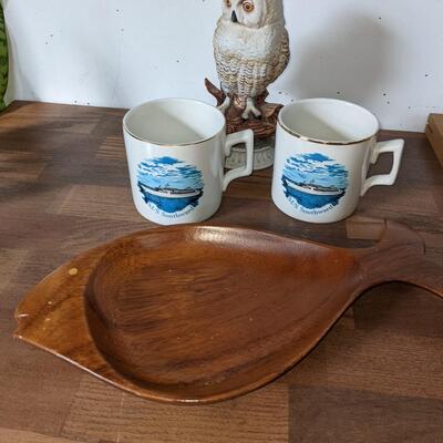 Owl, tray, mugs