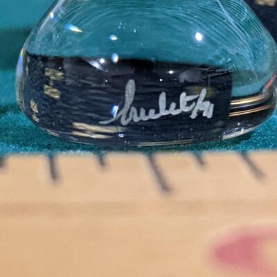 Hulet Signed Glass Hershey Kiss 1991 w/ Original Box