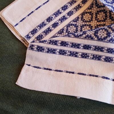 Vintage Shaker Furniture Scarf