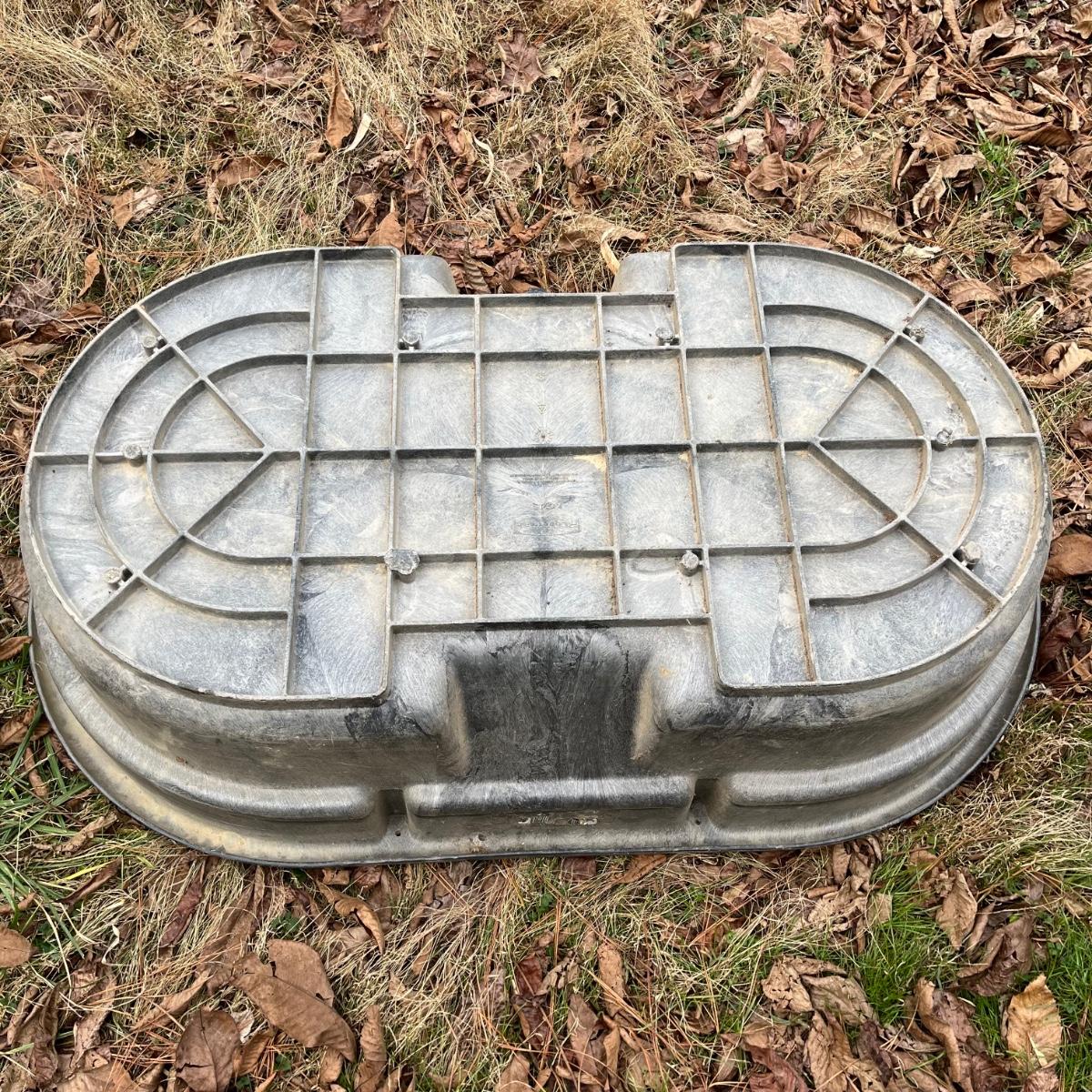 50 Gallon Rubbermaid Water Trough (PSMG)