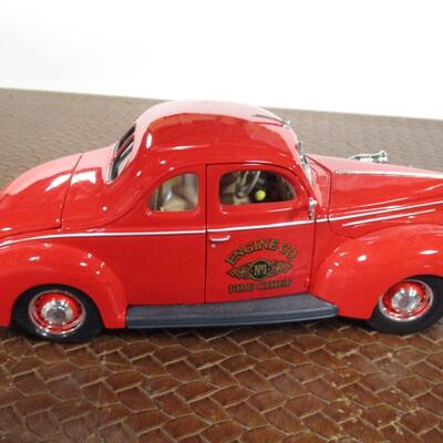 1939 Ford Deluxe Scale 1/18