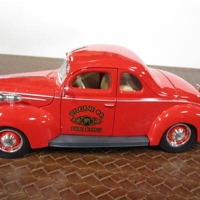1939 Ford Deluxe Scale 1/18