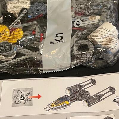 LEGO ~ STAR WARS ~ Pasaana Speeder Chase Set #75250 & Y-Wing Starfighter Set #75172