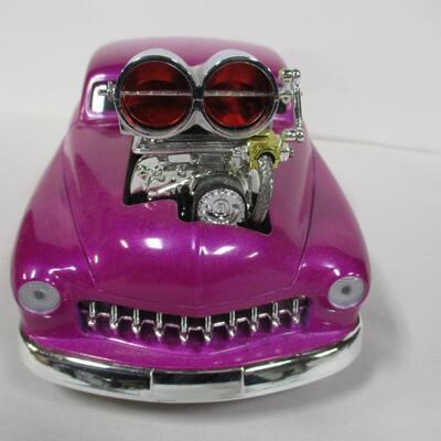 Muscle Machines 2002 Funline Ford Motor Company Metal Drag Model Car