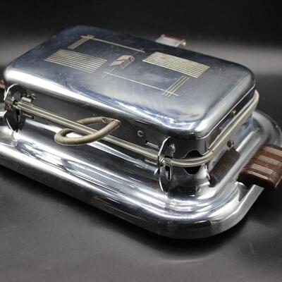 Vintage 1940s Stainless-Steel Chrome GE Waffle Maker Iron *Missing Cord