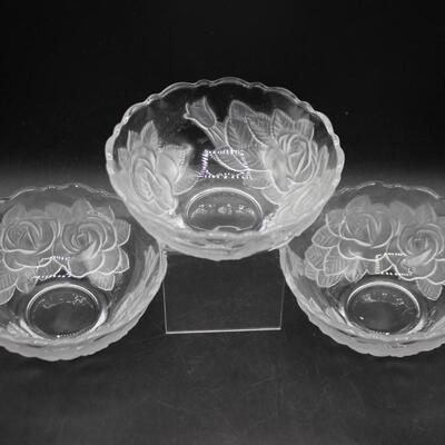 Set of 3 Embossed Rose Flower Pattern Fruit Dessert Bowls