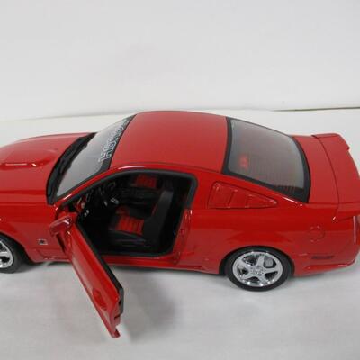 Team Caliber 1/18 diecast 2005 Ford Mustang Roush Stage 3 Limited Edition