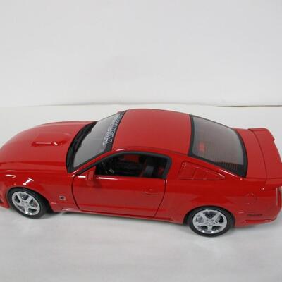 Team Caliber 1/18 diecast 2005 Ford Mustang Roush Stage 3 Limited Edition