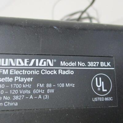 Vintage Soundesign AM/FM Electronic Clock Radio Cassette Tape Player Model 3827