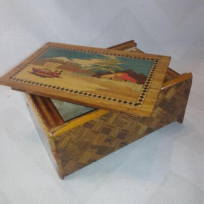 Vintage Trick Box