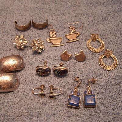 LOT 13 BEAUTIFUL VINTAGE/COLLECTIBLE STERLING EARRINGS