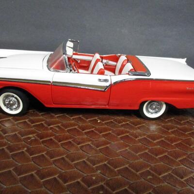 1957 Ford Skyliner & JADA 1956 Chevrolet  Scale 1/24