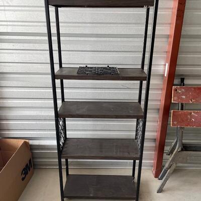 Metal storage rack