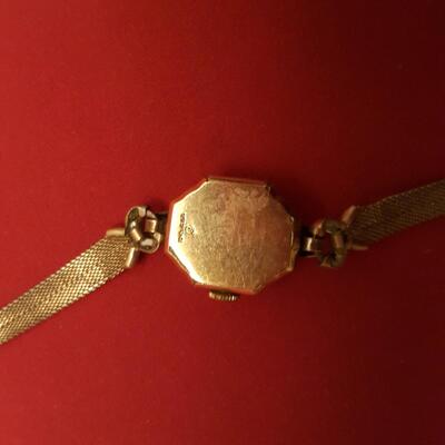 Vintage Seth Thomas Ladies Watch