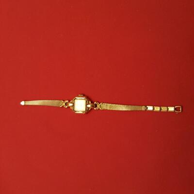 Vintage Seth Thomas Ladies Watch