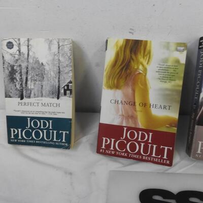 5 Jodi Picoult Books: Perfect Match -to- Picture Perfect
