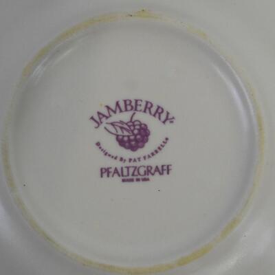 17 pc Jamberry Pfaltzgraff Plates and Bowls, 2 Metal Decor Pieces