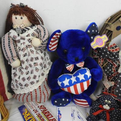 16+ Patriotic Decor: Bear, Wreaths, Sparklers, Baskets, Doll, Flag Pillow