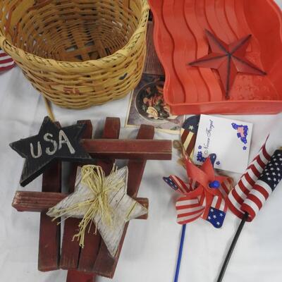 16+ Patriotic Decor: Bear, Wreaths, Sparklers, Baskets, Doll, Flag Pillow