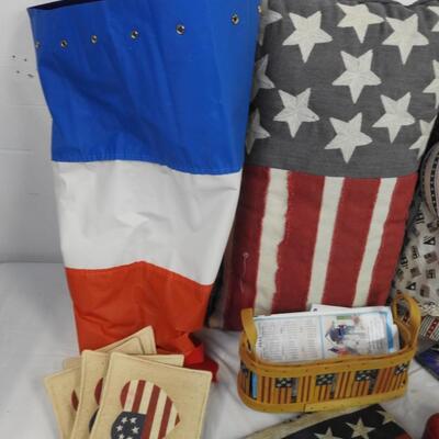 16+ Patriotic Decor: Bear, Wreaths, Sparklers, Baskets, Doll, Flag Pillow