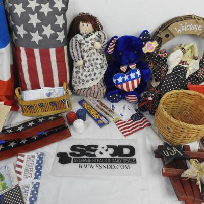 16+ Patriotic Decor: Bear, Wreaths, Sparklers, Baskets, Doll, Flag Pillow