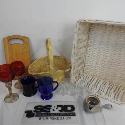 14 pc Home Goods, Baskets, Cobalt Mugs, Wooden Cutting Board