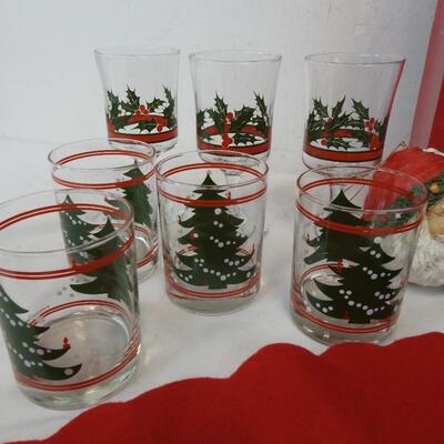 12 pc Holiday Decor: Musical Santa, 7 glasses, Tree Skirt, Ornament, Snowmen