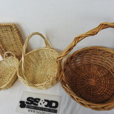 Lot of 4 Wicker Baskets, Rectangle Basket, Circular Baskets