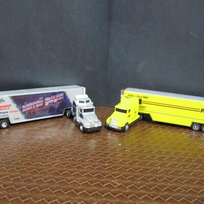 Ertl Trucks & Trailers