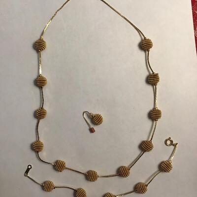 Lot 3 Vintage Costume Jewelry Necklaces, 1 Bracelet, 1 Earring