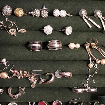 30 Pair Fashion costume Jewelry Earrings