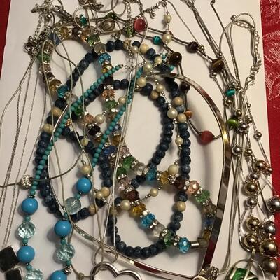 A group of 15 Assorted Costume Jewelry Necklaces