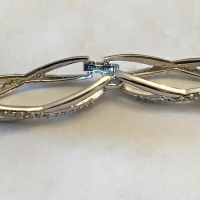 Lot 6 Bracelets Necklace Pin Swarovski & More
