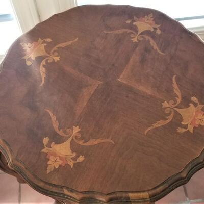Lot #80  Cute Pair of Antique Inlaid Parlor Tables