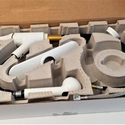 Lot #84  KOHLER Coralais Pull out Spray Faucet - New in Box