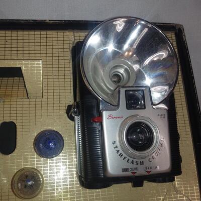 Vintage Brownie Camera with Box