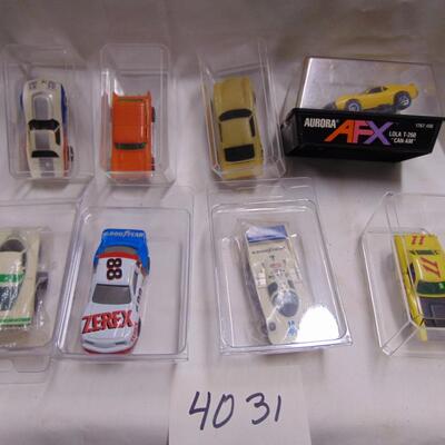Item 4031 Small racing cars