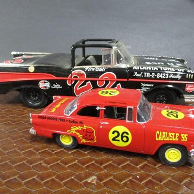 1957 Chevy Bel Air Fireball 22 1/18 Scale - Ford Thunderbird