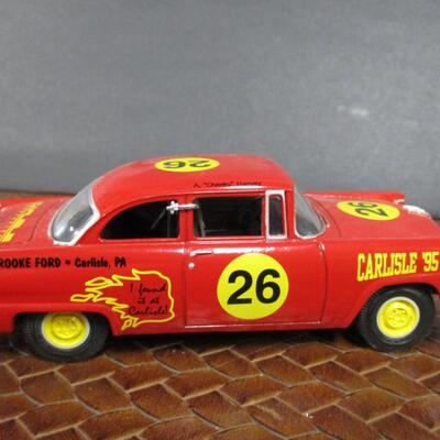 1957 Chevy Bel Air Fireball 22 1/18 Scale - Ford Thunderbird