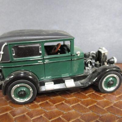 1928 Chevy Imperial - 1931 Ford Model A Scale 1/18