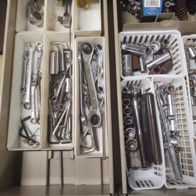 Contents of Drawer 4
