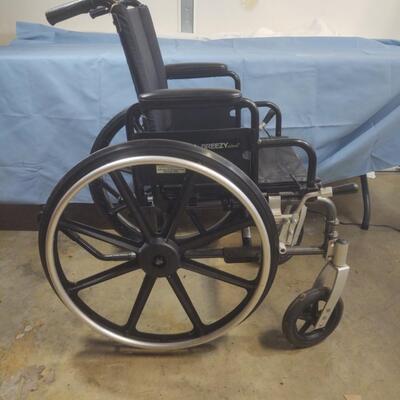Breezy Ultra 4 Wheelchair