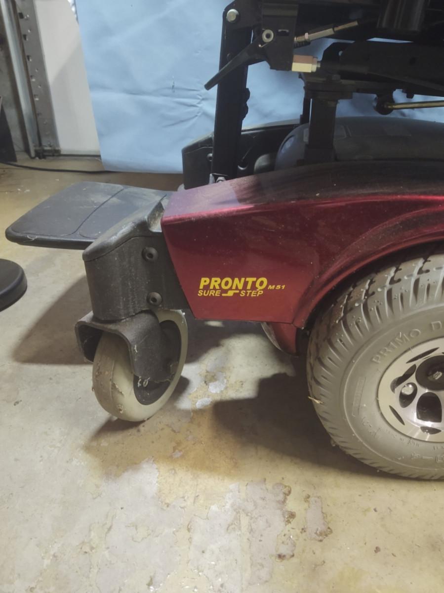 Invacare Pronto M51 Sure Step