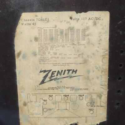 Vintage Zenith Radio