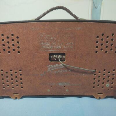 Vintage Zenith Radio