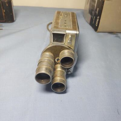 Vintage Cameras & Camera Equipment