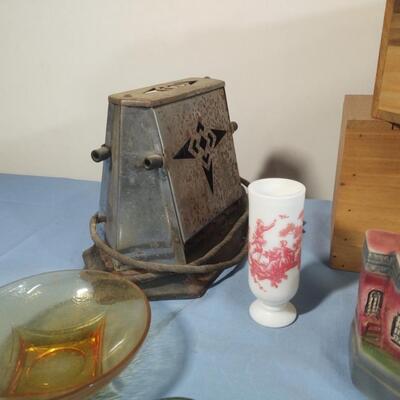Variety of Vintage & Antique Items