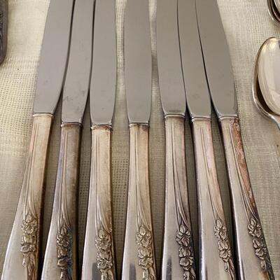 International Sterling Silver Blossom Time Pattern Flatware Set 1477 Grams