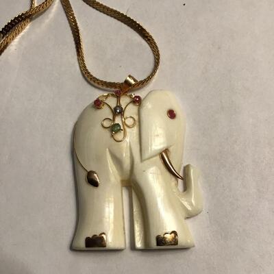 Vintage 585 14Kt Jeweled Large White Elephant Pendant Necklace